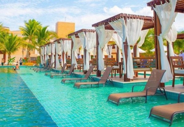 OFERTA DOS NAMORADOS NO CHICO CUMBUCO COM 3 OPÇÕES DE PRATOS PARA ATÉ 2 PESSOAS: Camarão do Chico ou Tilápia Completa ou Maminha Completa + 2 Passaportes para o AcquaChico por apenas  R$139,90. - Copy - Imagem 13
