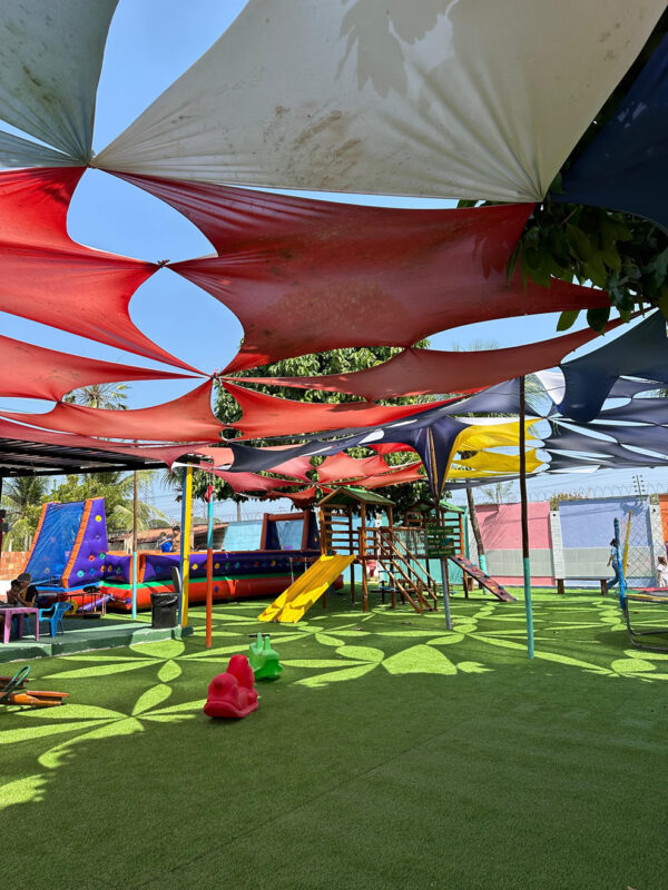 Combo família completo + 2 Pulseiras do Espaço Kids de R$210,90 por apenas R$149,90. - Imagem 9